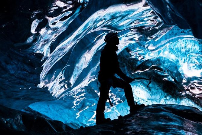 3-Day Golden Circle, South Coast & Ice Cave - Small Group Tour - Who should book this tour?
