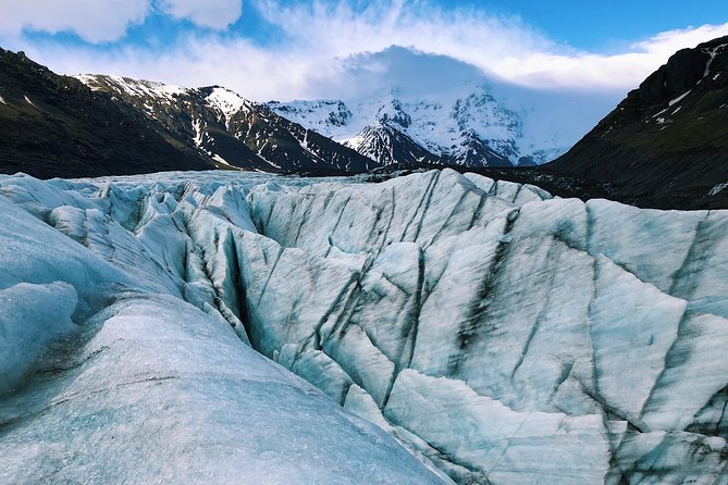 3-Day Ice Cave, South Coast, Golden Circle and Northern Lights - Lodging, meals, and what the price really covers