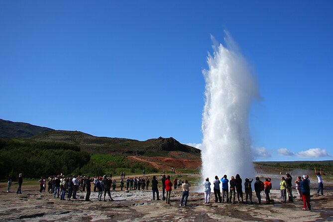3 Day Tour Jokulsarlon - Golden Circle - South Coast - Glacier Hike - Boat Tour - Day 1: Thingvellir, Geysir, Gullfoss, and Kerid