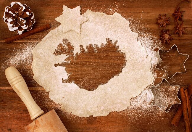 3-Hour Shared Christmas Food Tour with Guide in Reykjavik - Laugavegur and the Little Christmas Shop