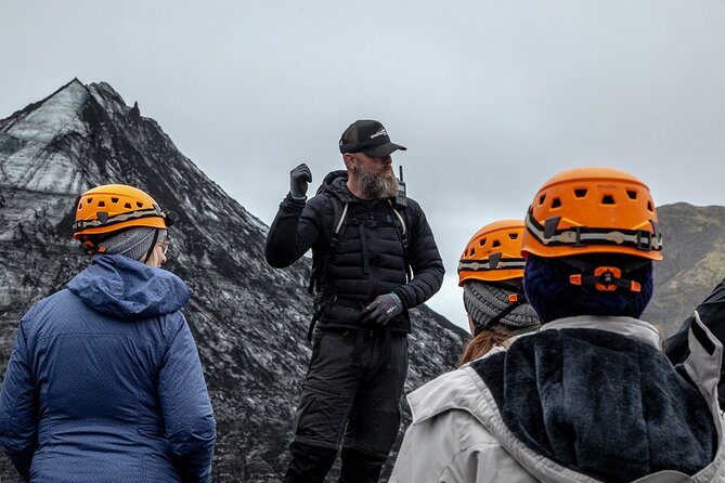3 Hours Katla Ice Cave Tour/Meet in Vík - Group size, crowds, and the real three-hour schedule