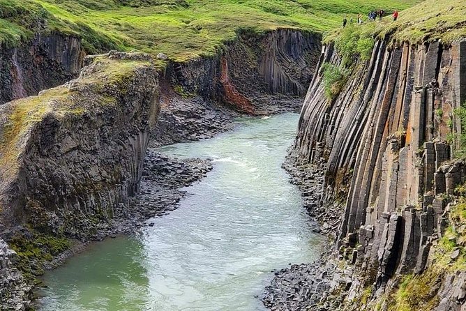 4, 5, 6 or 7-Day Small-Group Ring Road Tour from Reykjavik - Day 6: Snæfellsnes coast and Kirkjufell