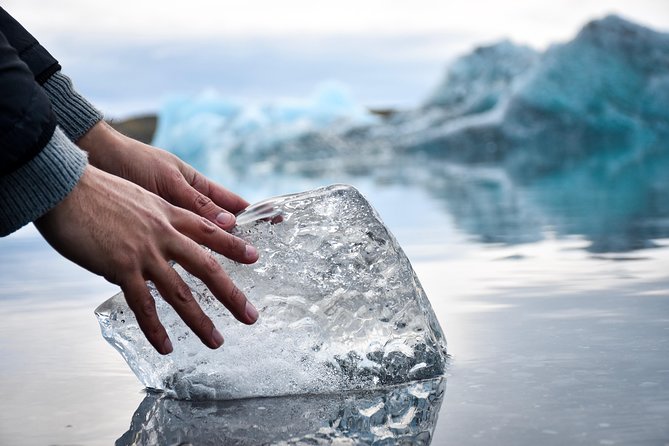 4 Day Blue Ice Cave, South Coast, Golden Circle, Snæfellsnes & Northern Lights - Day four: Jökulsárlón, diamond ice, and Reynisfjara