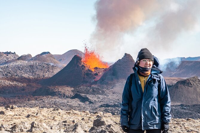 4-Day Iceland: Golden Circle, South Coast, Volcano Hike & Northern Lights - Rooms, meals, luggage, and pickup details