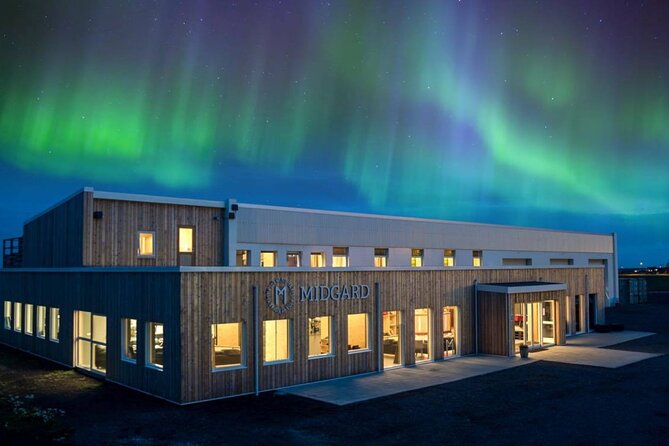 4 Day Northern Lights Adventure - Ice Caves & 4x4 Super Jeeps - Geothermal bread in Laugarvatn