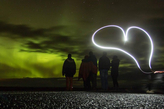 4 Hours Northern Lights Private Luxury Tour - A private evening with a real guide