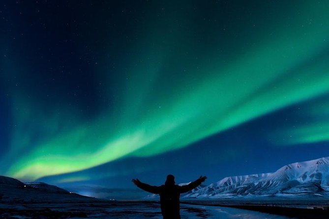 5-Days Land of Northern Lights Tour from Reykjavík - Waterfalls, folk culture, and the south coast