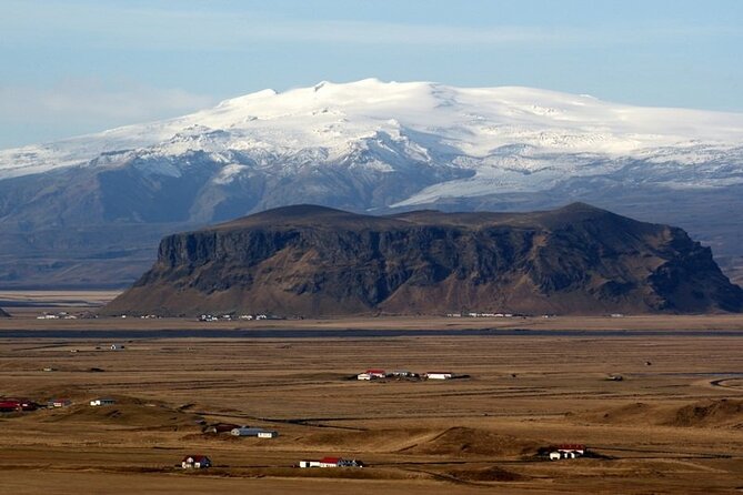 5-Days Land of Northern Lights Tour from Reykjavík - Arrival in Reykjavík and the first evening