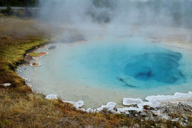 6-Day Minibus Tour Around Iceland from Reykjavik - Day 5: Vök Baths and the volcanic world around Myvatn