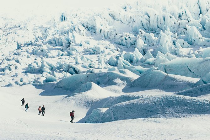 6-Day Summer Ring Route of Iceland Small-Group Tour - The fifth night and the accommodation question