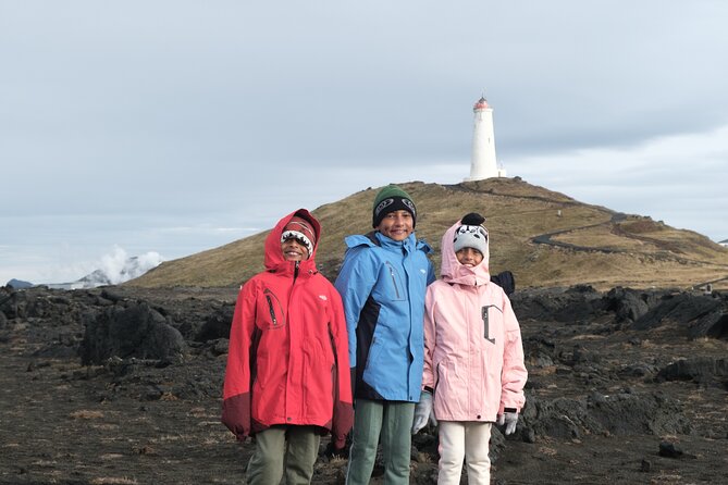 6-day Ultimate Iceland Tour: Photography and Northern Lights - Day 6: Vestrahorn, glaciers, and the Sólheimasandur wreck