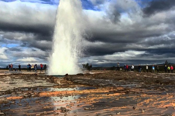 7 Day Around Iceland Tour- PRIVATE TOUR - Day three: Skaftafell, canyon walls, and floating ice
