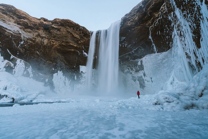 8 Day Winter Circle Tour, Ring Route of Iceland with Snæfellsnes Peninsula - Day 4: East Fjords, horses, and Vök Baths