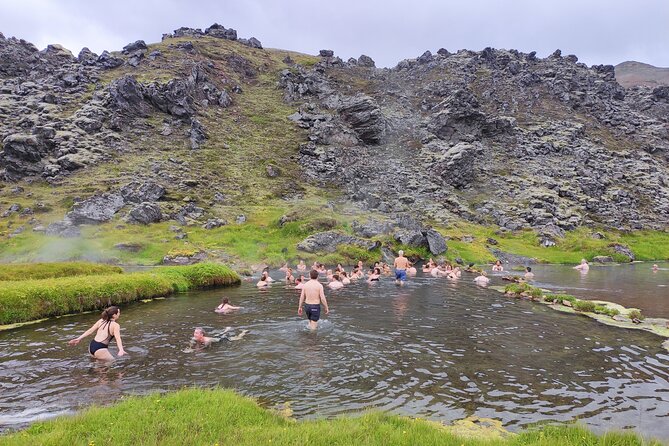 Adventure in Landmannalaugar and Hot Springs - Reykjavík & Hella - A useful warning for photographers