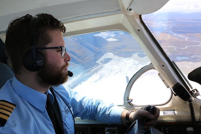 Airplane flight over glacier lagoons and Iceland's highest peak - What $427.97 means in practical value