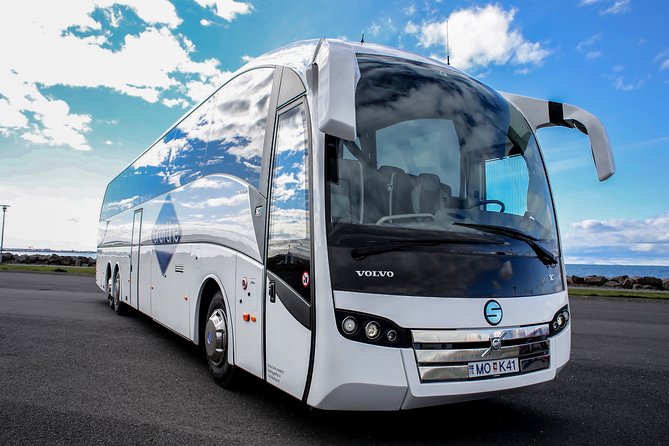 Airport Express Shared Departure transfer from Reykjavik City to Keflavik Airport - The service works best when communication is clear