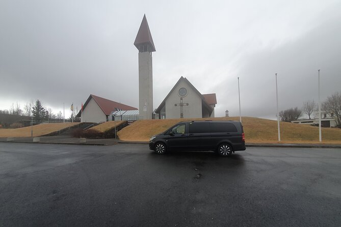 Airport Transfer - From Keflavik arrivals hall to your Reykjavik hotel