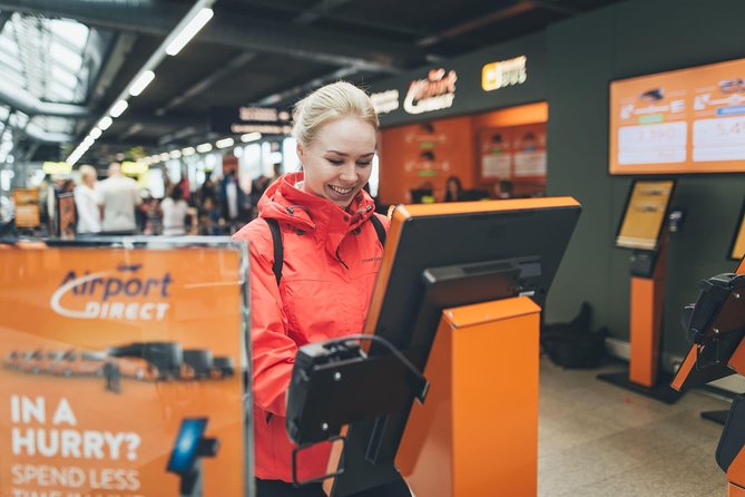 Airport Transfer in Iceland from Keflavik Airport to Reykjavik City With Hotel Drop Off - Key details before you book