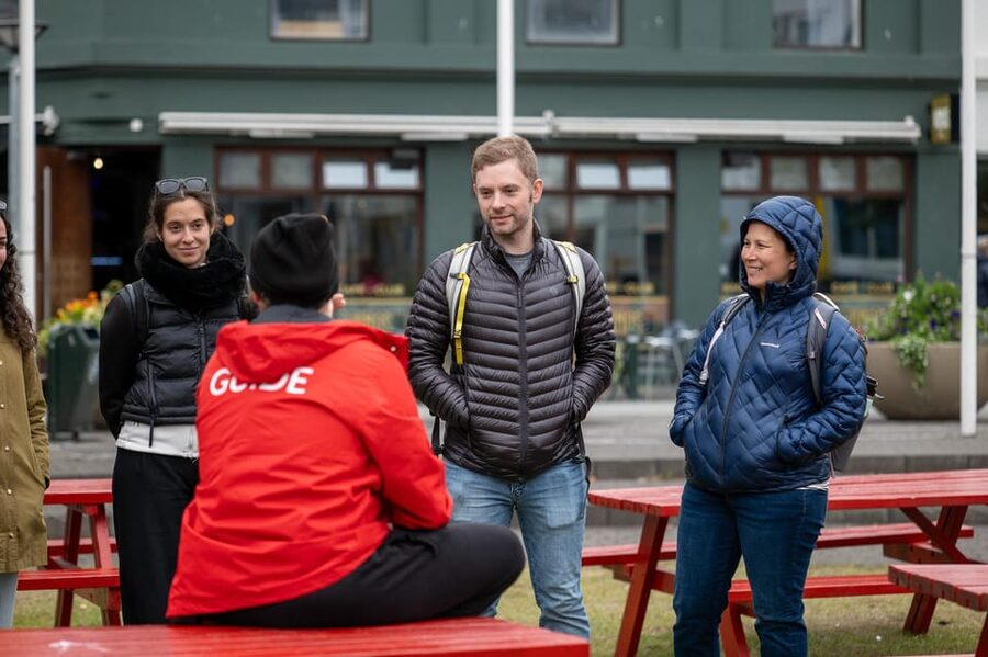 Akureyri: City Walk with Local Food - Walking through Akureyri’s town center