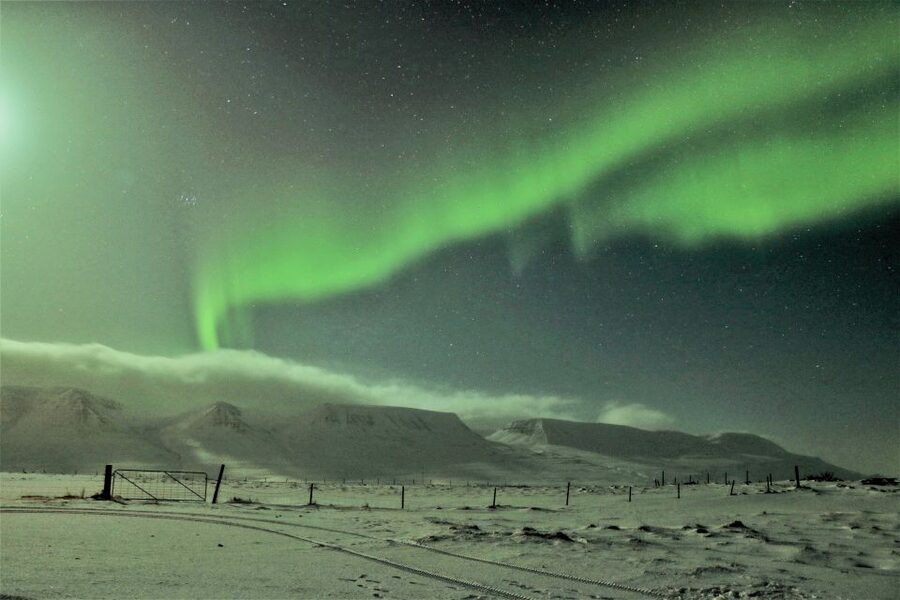 Akureyri: Hunt for the Northern Lights Photography Tour - Practical preparation for a colder, darker night