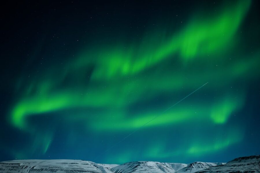 Akureyri: Northern Lights Photography Tour - A hot drink under the stars