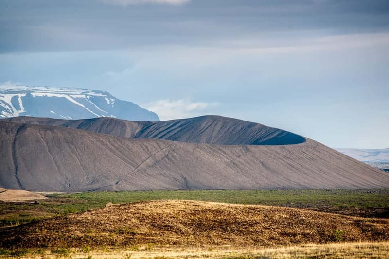 Akureyri Port: Lake Mývatn & Goðafoss Guided Tour with Lunch - Goðafoss: the day’s most dramatic first stop