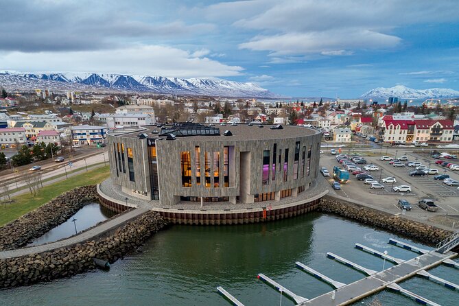 Akureyri - Private Airport Transfer - What the $169 price really buys you