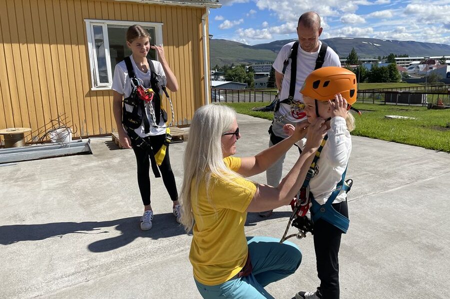 Akureyri: Zipline Tour - Getting there from Akureyri and the cruise port