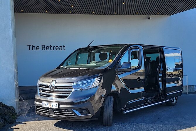 Arrival in Iceland - Private airport transfer from KEF Airport - What the driver adds to the arrival