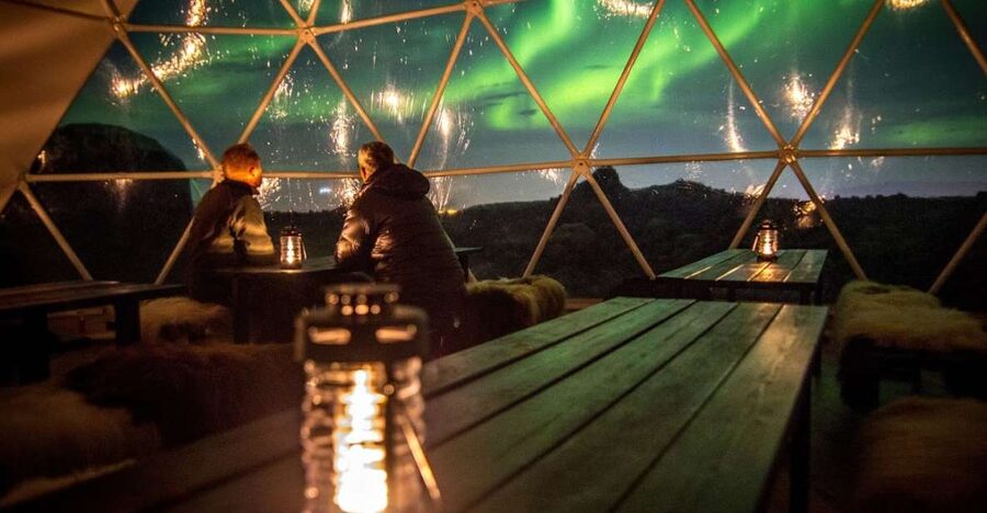Aurora Basecamp: Northern Lights Nighttime Observation Tour - The first 15 minutes: welcome drink and orientation
