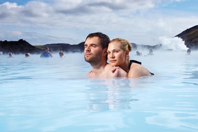 Blue Lagoon and Northern Lights Tour Including Admission - Riding from Reykjavík to the Blue Lagoon