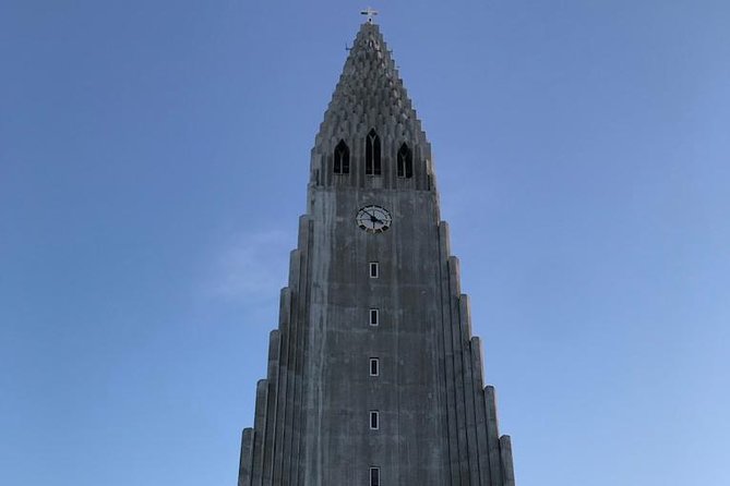 Blue Lagoon & Reykjavík Sightseeing - PRIVATE TOUR - Reykjavík City Hall by Tjörnin