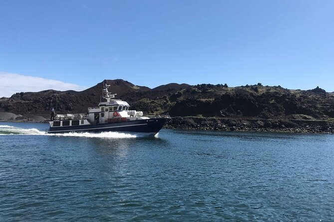 Boat Tour in Vestmannaeyjar - Why Heimaey is best understood from a boat