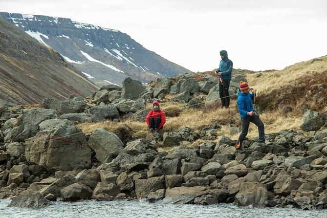 Choose your lake ride that wake - Setting up the towing gear at Vatnadalsvatn