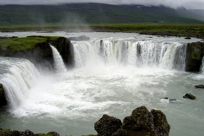 Day Trip to Lake Mývatn And The Nature Baths from Akureyri - Why this is one of Akureyri’s best full-day outings