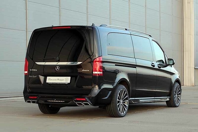 Departure by Luxury Van Reykjavik City to Reykjavik Airport KEF - Is $159.54 per person a fair price?