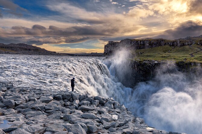 Dettifoss Waterfall, Asbyrgi and Lake Myvatn Tour from Husavík - Starting at Húsavík harbour