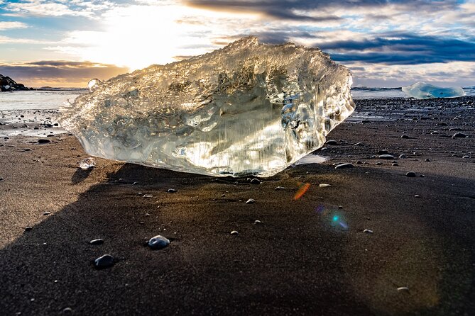 Diamond Beach & Jökulsárlón Floating Glacier Guided Day Tour - The private vehicle changes the feel of the day