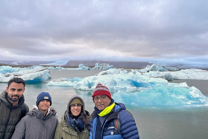 Diamond Beach & Jökulsárlón Floating Glacier Guided Day Tour - Guides Tomas and Sultan add flexibility