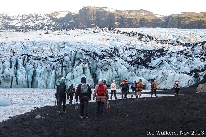 Easy Hike on Sólheimajökull Glacier - Why the glacier is changing