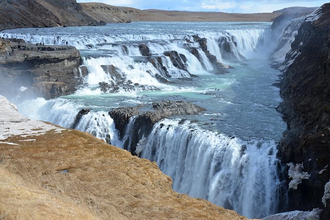 Exclusive Golden Circle: A Private Icelandic Adventure - Nesjavellir and the hot-water pipeline
