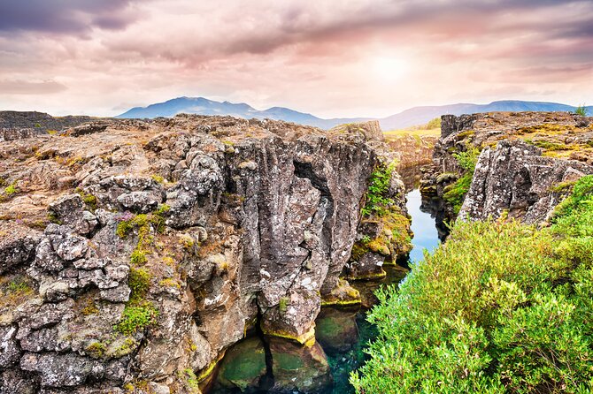Exclusive Thingvellir National Park Private Day Tour - Walking Through Þingvellir National Park