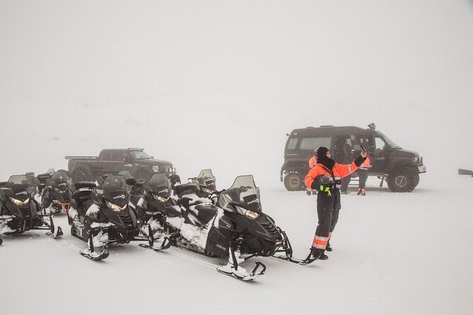 Eyjafjallajökull by Super Jeep - What to bring for five hours outside