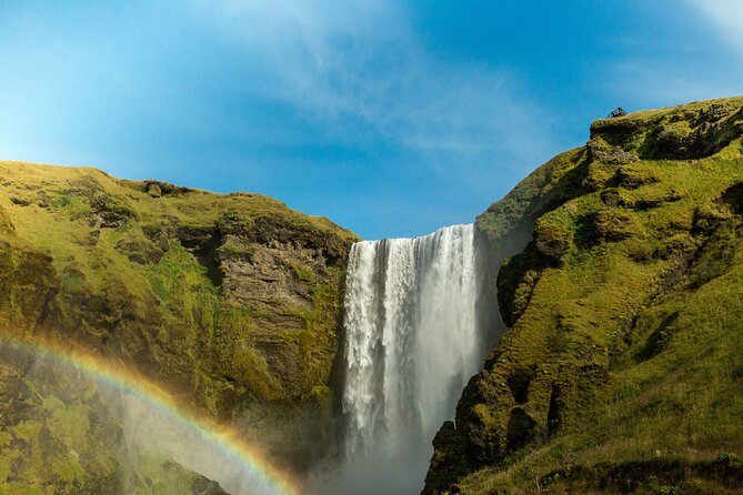 FlyOver Iceland Admission Ticket - Kaffi Grandi and the shop