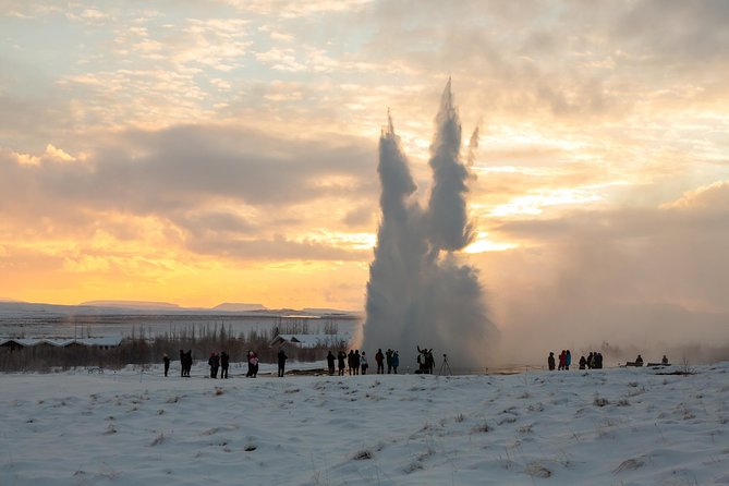 Fontana Geothermal Spa and Golden Circle Tour From Reykjavik - Should you book the Fontana and Golden Circle tour?