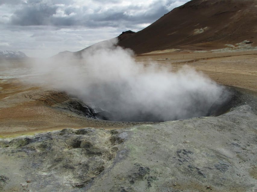 From Akureyri: Diamond Circle Tour with Waterfalls - Is $330 a fair price?