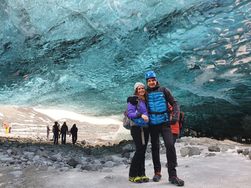 From Jökulsárlón: Crystal Blue Ice Cave Super Jeep Tour - The 30-minute ride toward Vatnajökull