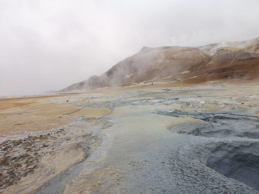 From Reykjavík: 4, 5, 6 or 7-Day Small-Group Ring Road Tour - Day 2: Jökulsárlón, Vestrahorn, and the East Fjords