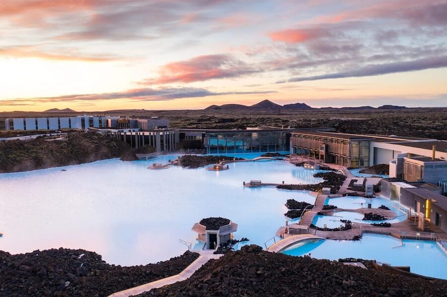From Reykjavík: Blue Lagoon Premium Admission with Transfer - Food, drinks, and how long to stay