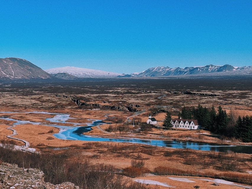 From Reykjavik: Classic Golden Circle Full Day Tour - Food options at Fridheimar Tomato Farm